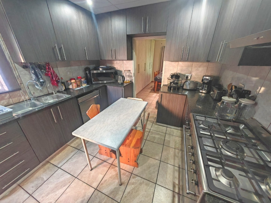 3 Bedroom Property for Sale in Uitsig Free State